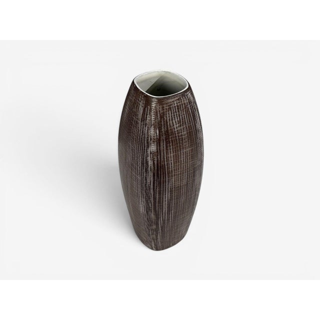 Ingrid Atterberg, Ekeby, Swedish Mid-Century Modern, Tan Vase, Stoneware,1960s For Sale - Image 4 of 10