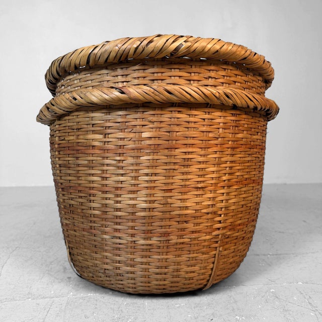 Wood Shōwa Japanese Bamboo Baskets, 1950, Set of 2 For Sale - Image 7 of 13