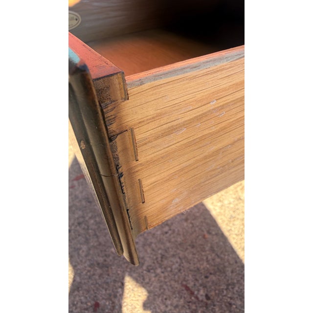 Vintage Councill Craftsmen Queen Anne Mahogany Banded Side Tables – Pair For Sale - Image 10 of 17