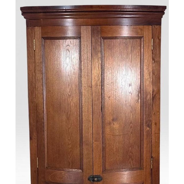 Antique Nineteenth Century American Country Pine Curved Bow Front Corner Cupboard Cabinet This exceptional antique...