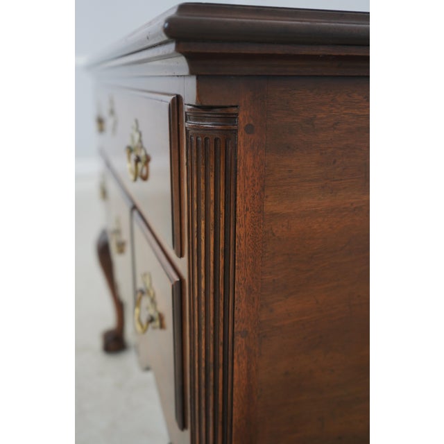 Kittinger Cw-19 Colonial Williamsburg Mahogany Lowboy For Sale - Image 10 of 18