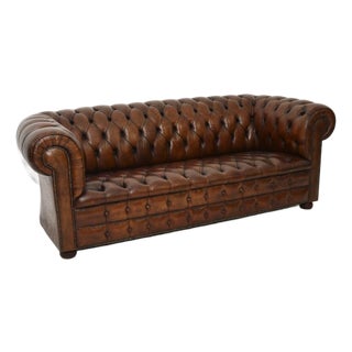 Antique Deep Buttoned Leather Chesterfield Sofa, 1930 For Sale