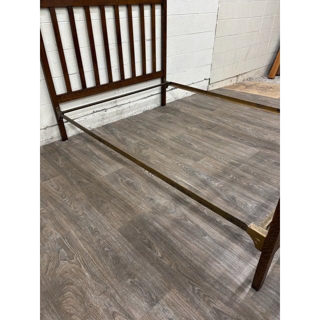 Antique Full Size Northwestern MFG Co Arts & Crafts Mission Tiger Oak Bed For Sale - Image 4 of 18