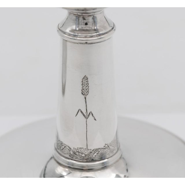 1980s Elizabeth Ii Sterling Silver Chalice & Paten, London, 1985, Set of 2 For Sale - Image 5 of 11