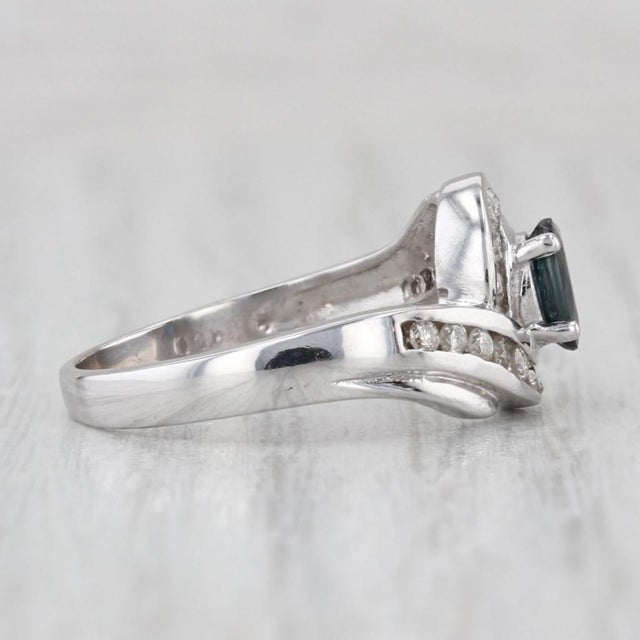 Modern 1ctw Blue Sapphire Diamond Bypass Ring 14k White Gold Size 7 Engagement For Sale - Image 3 of 8