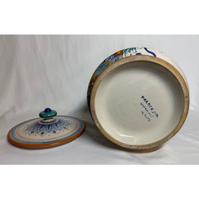 Deruta Italian Art Pottery Francesca Niccacci Hand Painted Large 17” Apothecary Pharmacy Jar For Sale - Image 11 of 12