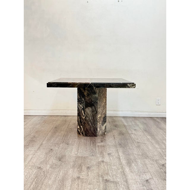 Beautiful vintage marble dining table in good vintage condition
