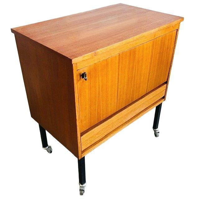 Mid-Century Modern Vintage Danish Mobile Bar Cabinet in Teak, 1960s For Sale - Image 3 of 12