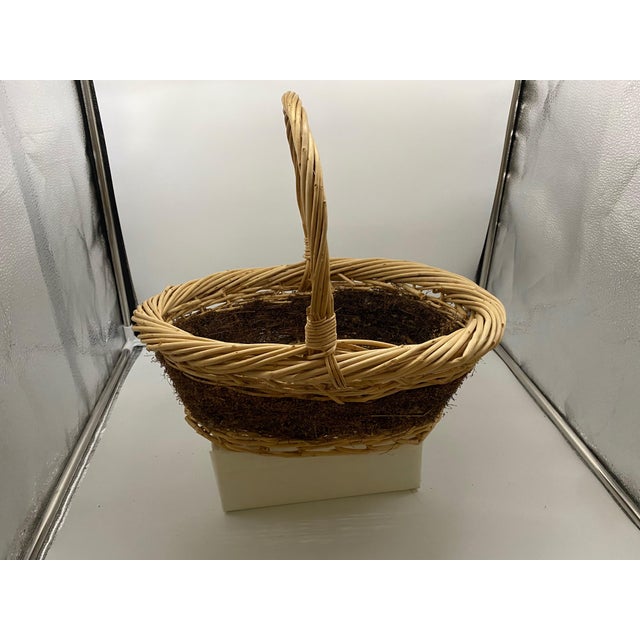 Vintage Oval Natural Wicker Gathering Basket With Handle, Moss Decoration For Sale - Image 15 of 15