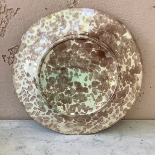 19th Century English Majolica Strawberries Plate For Sale - Image 4 of 6