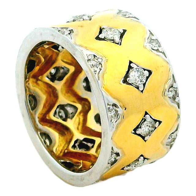 Wide 18k Gold Diamond Band Ring, 1 Carat, Size 7.5 For Sale