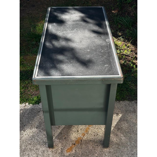 Vintage Industrial Desk in Green Metal, 1950s For Sale - Image 11 of 18