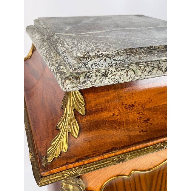 Pair of Mid-20th Century French Rococo Style Marquetry & Ormolu Pedestals With Green Marble Tops For Sale - Image 13 of 16