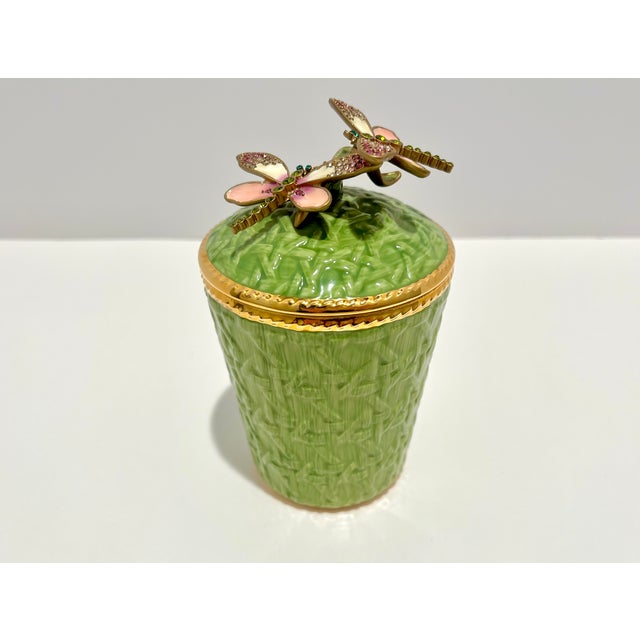 1990s Jay Strongwater Ivy Dragonfly Candle in Celadon Porcelain, 14k Gold, and Swarovski Crystals For Sale In Detroit - Image 6 of 8