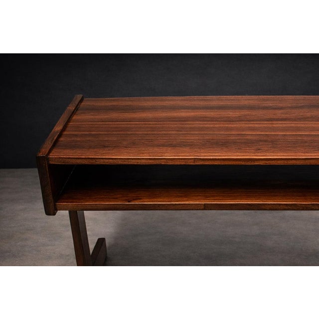 Console on Wheels in Rosewood, Sergio Rodrigues, 1960s For Sale - Image 12 of 12