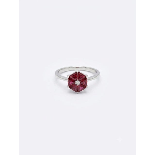 2020s 18k Gold Ruby 0.66ct and Diamond 0.02ct Ring For Sale - Image 5 of 8