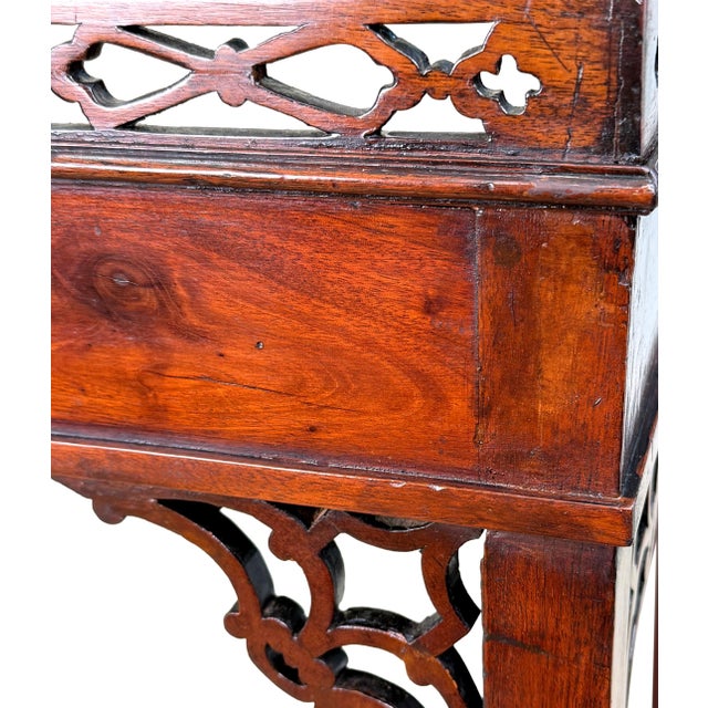 Georgian Central Standing Mahogany Silver Table, 1760 For Sale - Image 11 of 13