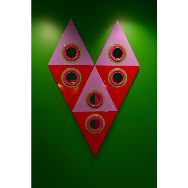 Bindoo Kama Triangular Wall Mirror in Aluminum and Glass Mirror by Altreforme For Sale - Image 9 of 16