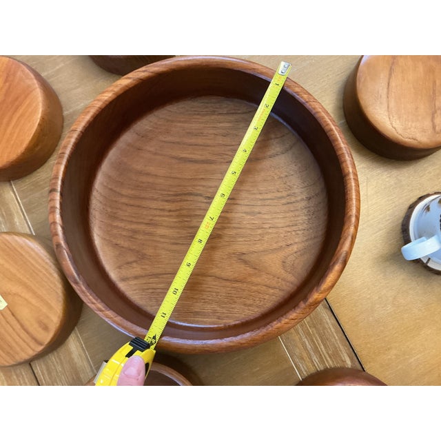 1970s Vintage Mid-Century Modern Genuine Teak Salad Bowl Set - 7 Pieces For Sale - Image 5 of 9