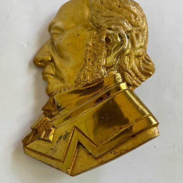 Early 20th Century Pair of Early 20th Century Decorative Brass Presidential Medallions For Sale - Image 5 of 5