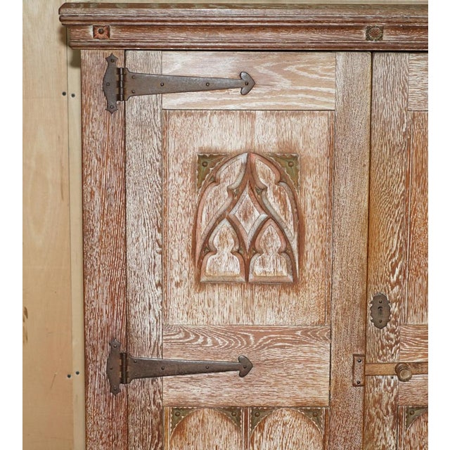 Large Oak Wardrobe from Tudor Furniture, England, 1930s For Sale - Image 4 of 16