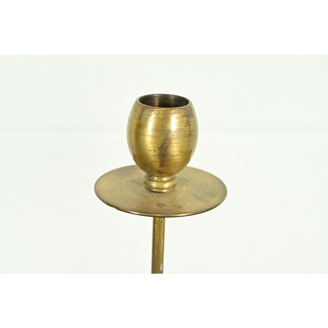 Robert Jarvie Style Antique Arts & Crafts Turned Brass Tall Candlesticks, Pair For Sale In South Bend - Image 6 of 11
