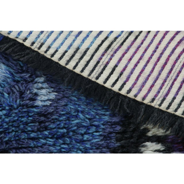 Textile Vintage Swedish Rya Rug With Violet and Blue Abstract Pattern - Rug & Kilim For Sale - Image 7 of 8