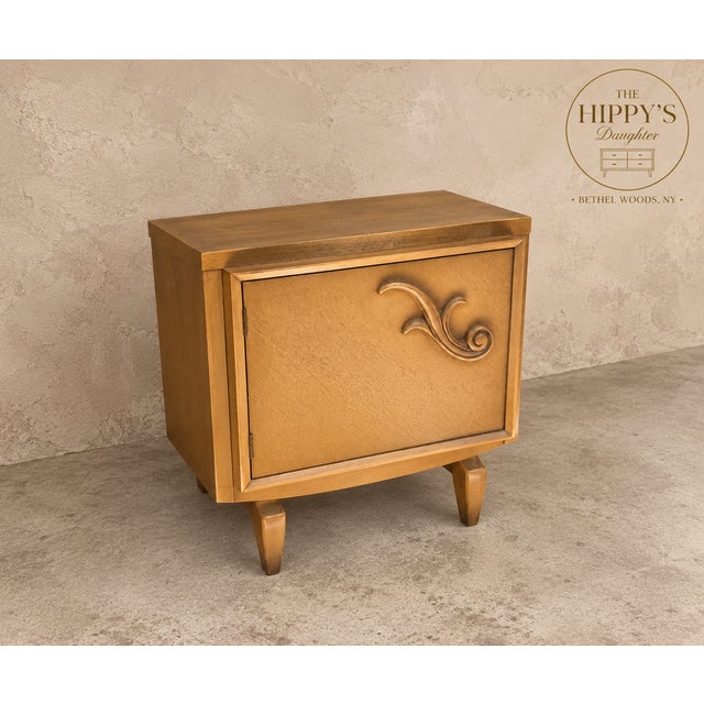 1960s Vintage Hoke Mid Century End Tables – 1960s MCM Bedside Cabinets - Cottagecore, Sculpted Wood For Sale - Image 5 of 10