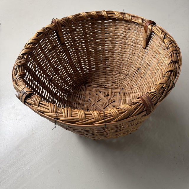 Wood Large Japanese Bamboo Basket, 1950s For Sale - Image 7 of 12