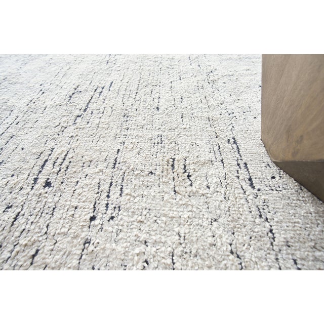 2020s Exquisite Rugs Montero Handmade New Zealand Wool & PET Yarn Charcoal Rug-12'X15' For Sale - Image 5 of 7