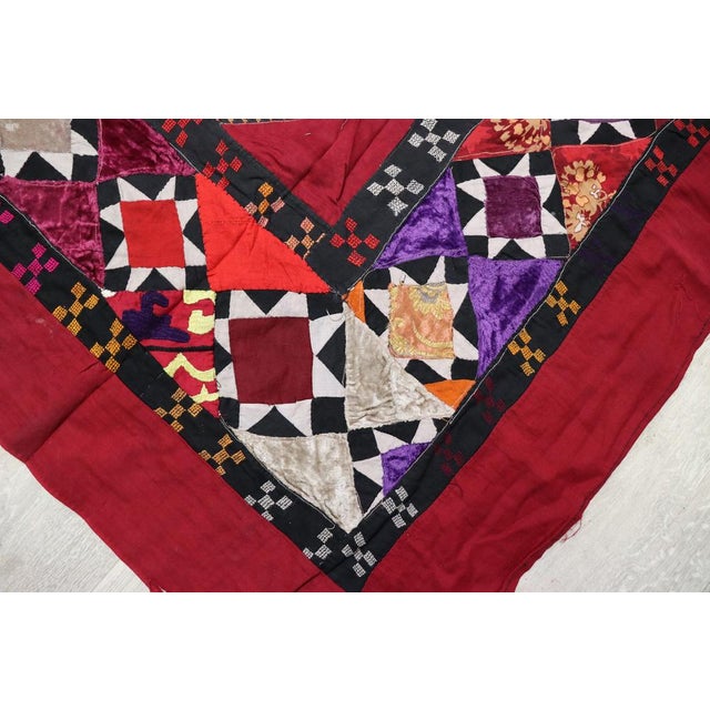 Vintage Embroidered Uzbek Wall Hung Patchwork Tapestry, 1920s For Sale - Image 11 of 14