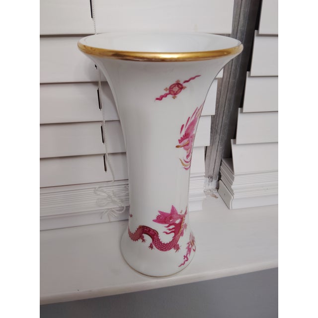 Violet Early 20th Century Meissen Vase For Sale - Image 8 of 12