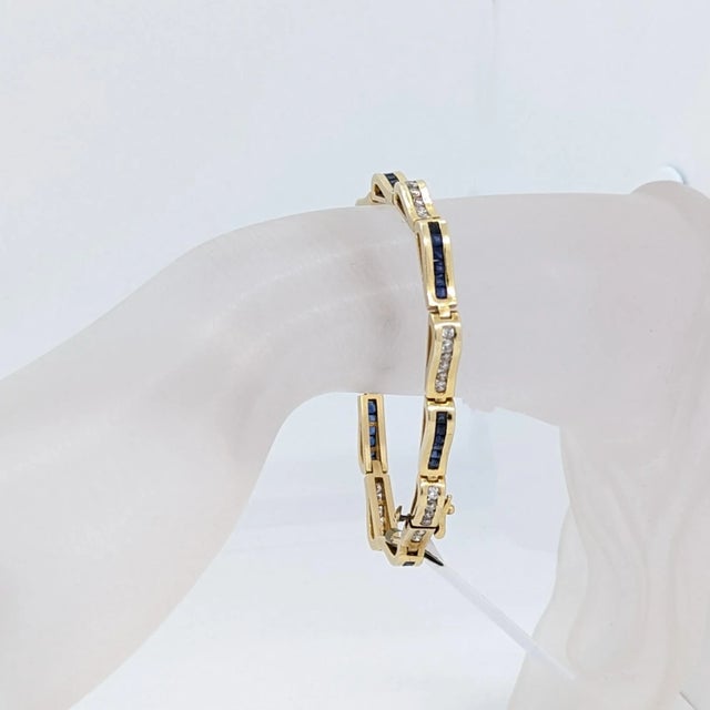 Contemporary Blue Sapphire and White Diamond Bracelet in 14K Yellow Gold For Sale - Image 3 of 6