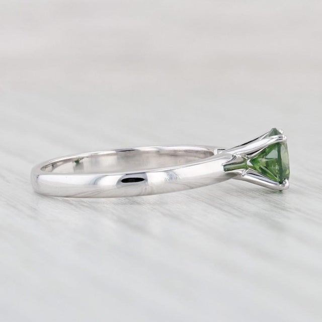 Metal 0.95ct Green Diamond Ring 14k White Gold Size 7 Round Solitaire For Sale - Image 7 of 8