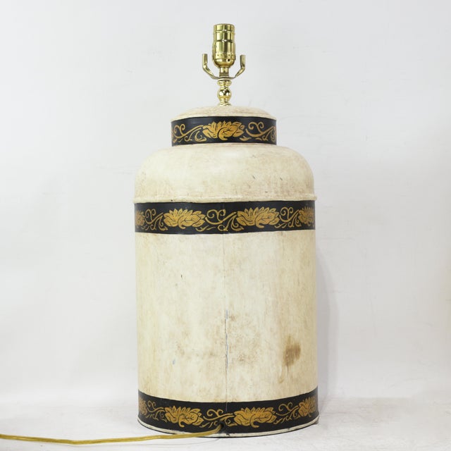 A Pair English Export Hexagonal Tea Caddy Hand-Painted Chinoiserie Landscape Table Lamp For Sale - Image 9 of 11