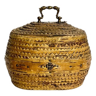 Antique French Tramp Art Birch Box With Scalloped Edge For Sale