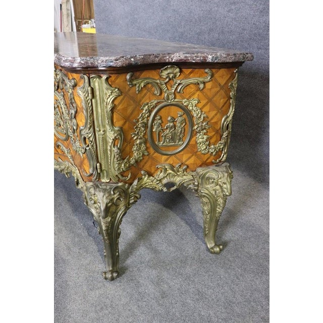 Monumental Grand Inlaid Bronze Mounted French Louis XV Style Marble Top Commode For Sale - Image 4 of 9