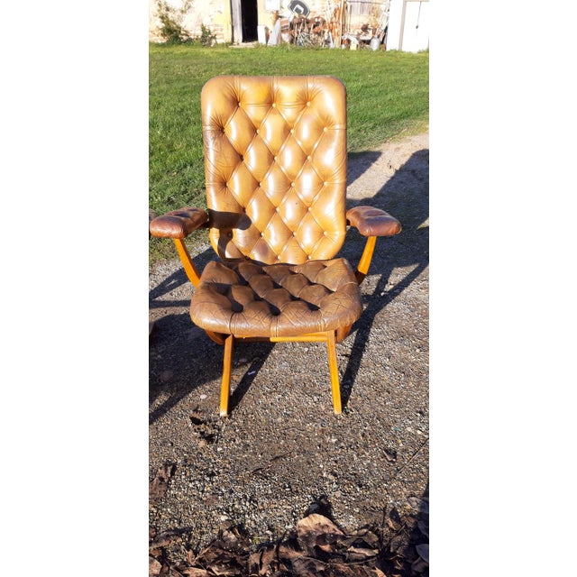 Pair of Chesterfield style leather armchairs, adjustable to 4 positions, folding, beech wood, iron and brass, height: 103...