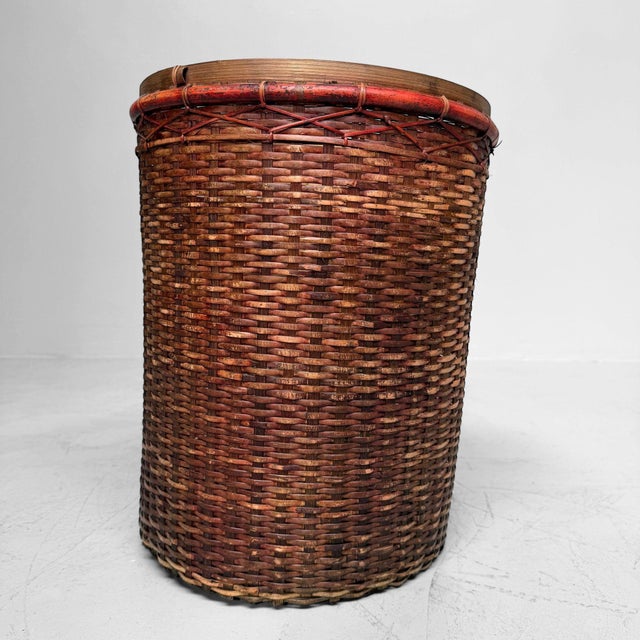 Wood Antique Japanese Bamboo Basket with Red Lacquered Rim, 1930s For Sale - Image 7 of 11