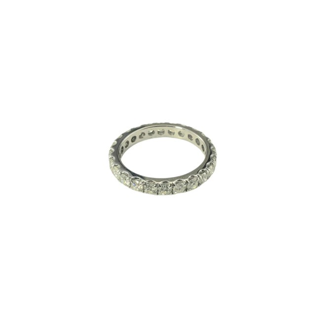 Contemporary Late 20th Century 14 Karat White Gold Diamond Eternity Band Size 7.5 For Sale - Image 3 of 8