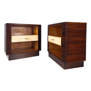 Art Deco Italian Nightstands in Parchment attributed to Osvaldo Borsani, 1940s, Set of 2 For Sale