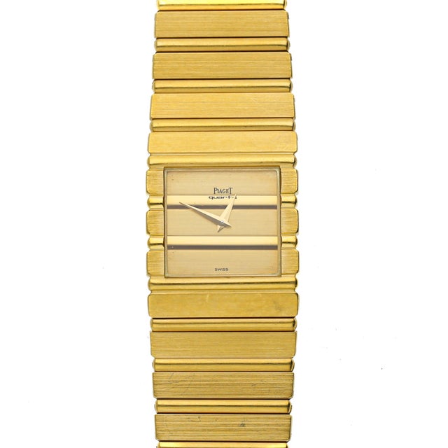 Contemporary Vintage Piaget Polo 7131 C 701 18k Gold Integral Bracelet Watch For Sale - Image 3 of 14