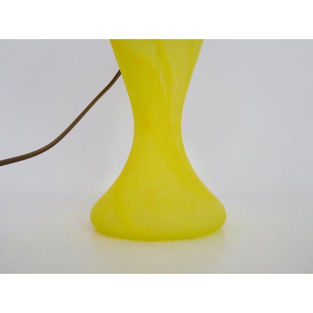 Glass Art Nouveau Style Mushroom Lamp in Yellow Glass Paste, 1980s For Sale - Image 7 of 11