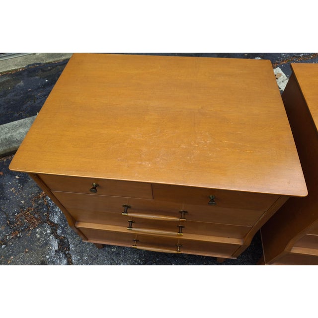 Tan Mid 20th Century Pair Baumritter Birchcraft MCM Maple Five-Drawer Side Chests For Sale - Image 8 of 17