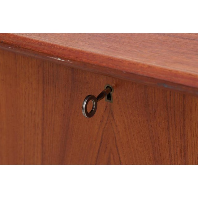 Vintage Teak Desk by Gunner Nielsen for Tibergaard, 1960s For Sale - Image 16 of 18