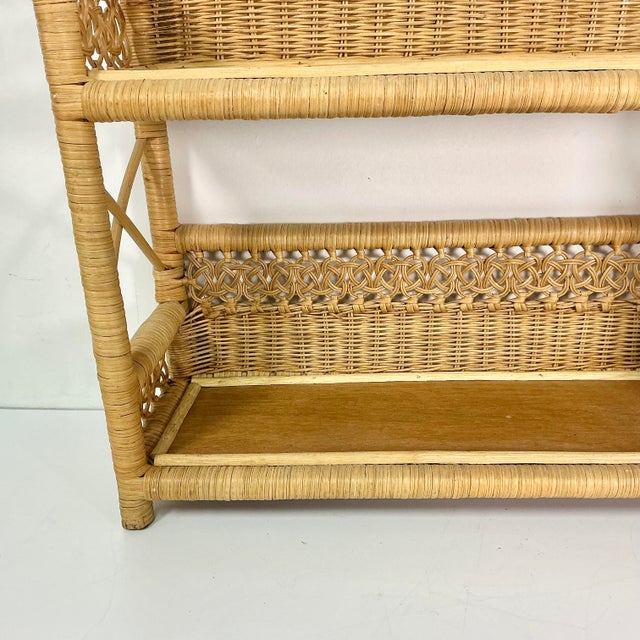 Mid-Century Boho Chic Coastal Arts & Crafts Double Knot Loop Wicker Wall Shelf For Sale - Image 14 of 16