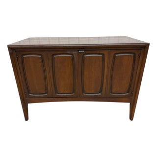 Mid-Century Modern Broyhill Emphasis Walnut Storage Cabinet For Sale