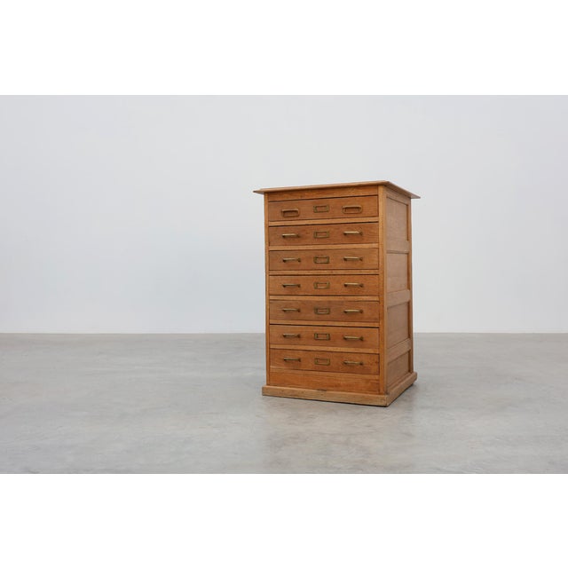 Industrial Industrial Oak Filing Cabinet with Brass Handles, United Kingdom, 1920s For Sale - Image 3 of 15