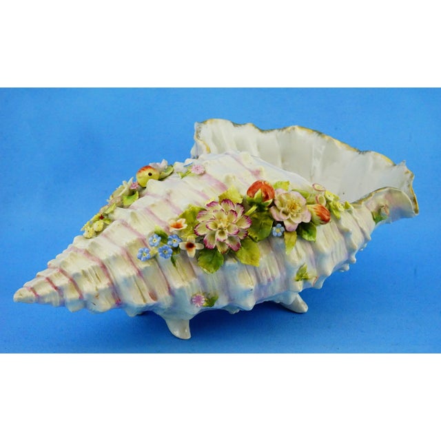 Ceramic Antique Shell-Shaped Porcelain Centrepiece from C.G Schierholz & Sohn Manufactory of Plaue, Germany, 1800s For Sale - Image 7 of 18