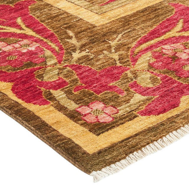 With simple, bold, yet informal designs and a broad palette of colors that ranges from earthy hues to brilliant gems, the...